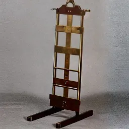 A small picture of Multi-Project Latch Hook Frame